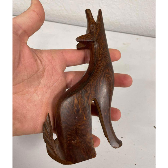 VTG Stained Wood Carved Dog Coyote / Wolf Howling Statue Figure Home Decor READ - Picture 1 of 5